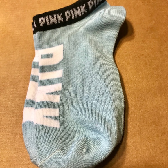 NWOT 2 pair VS socks - Picture 4 of 4